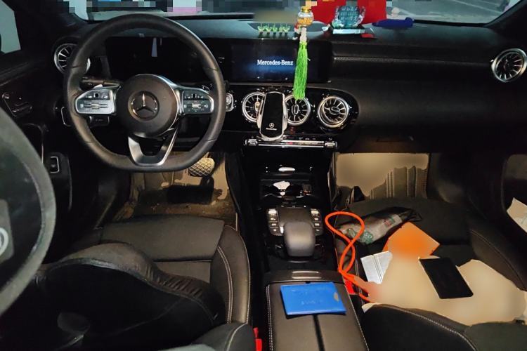 Used Mercedes-Benz A-Class 2022 A 200 L Sport Sedan Fashion Model
