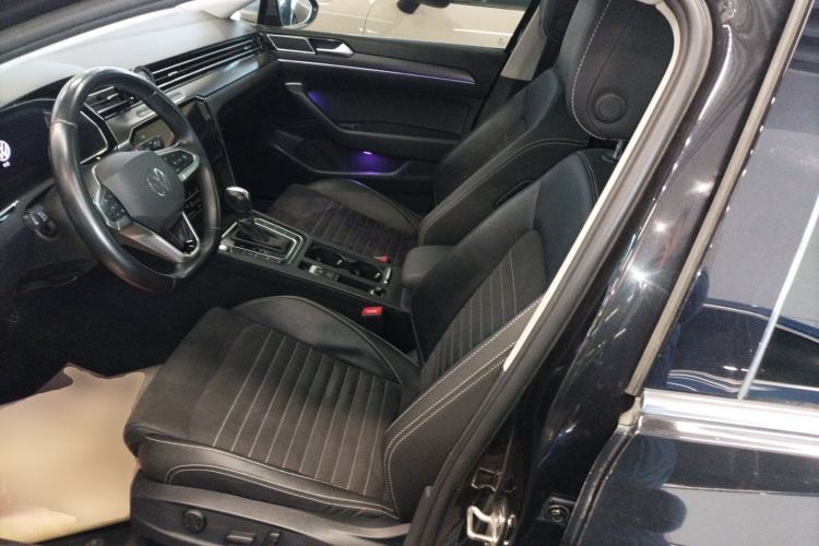 Used Volkswagen Magotan 2020 330TSI DSG Luxury Edition Left Front Seat