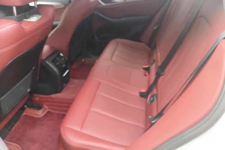 Used BMW X4 2022 xDrive 30i M Sport Package Left Rear Seat