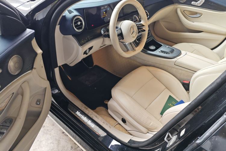 Used Mercedes-Benz E-Class 2022 Revised Version E 300 L Sport Luxury Edition Driver Seat