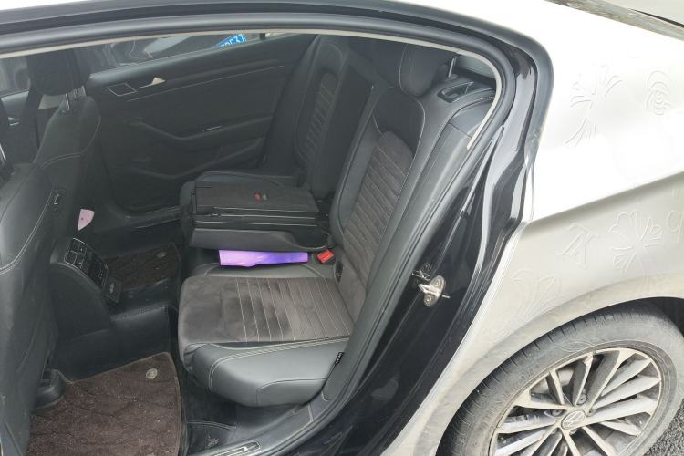 Used Volkswagen Magotan 2020 330TSI DSG Luxury Edition
