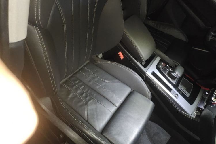 Used Audi Q5L 2022 40T Fashionable and Dynamic Model