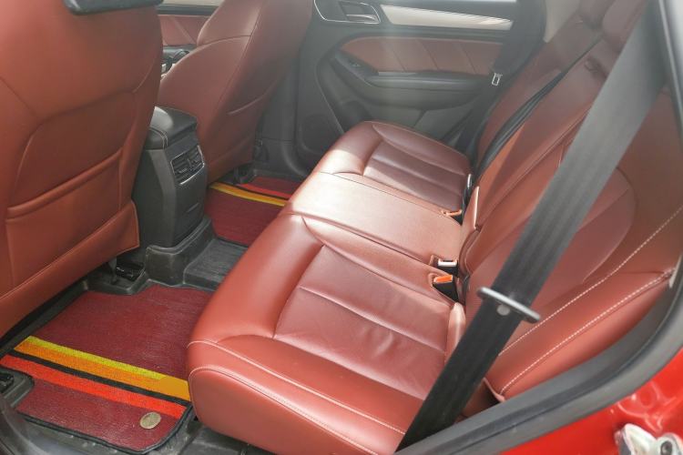 Used Roewe RX5 2016 30T Four-Wheel Drive Automatic Internet Smart Luxury Edition
