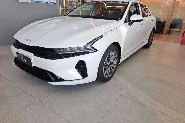 Used Kia K5 2025 1.5T Luxury Edition