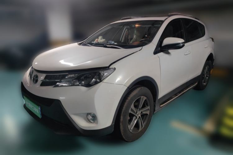 Used Toyota RAV4 2015 2.0L CVT Two-Wheel Drive Fashion Edition