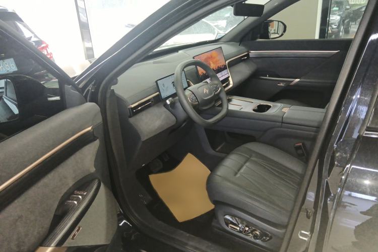 Used Dongfeng eπ eπ008 2025 210 Ultra LikeYi Edition 5-Seater Interior 2