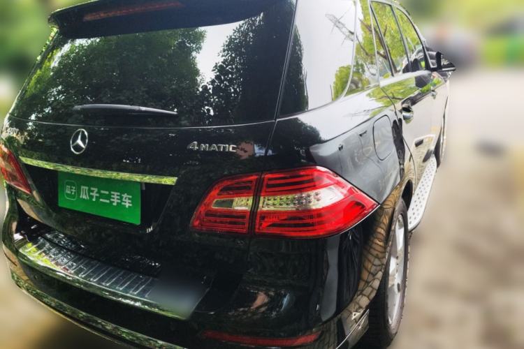 Used Mercedes-Benz M-Class 2014 ML 400 4MATIC Luxury Model
