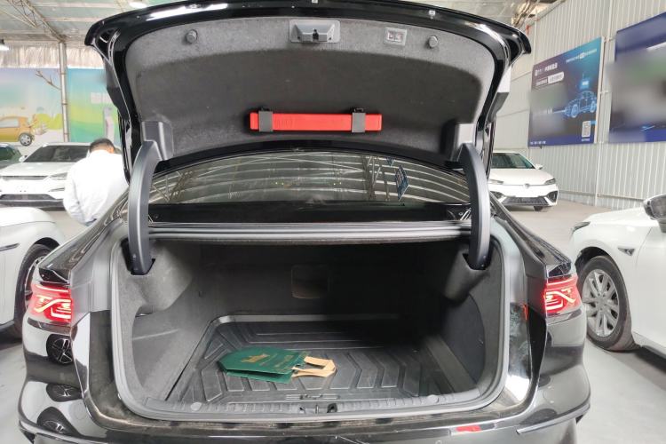 Used BYD Han 2023 EV Champion Edition 605KM Front-Drive Premium Model Trunk