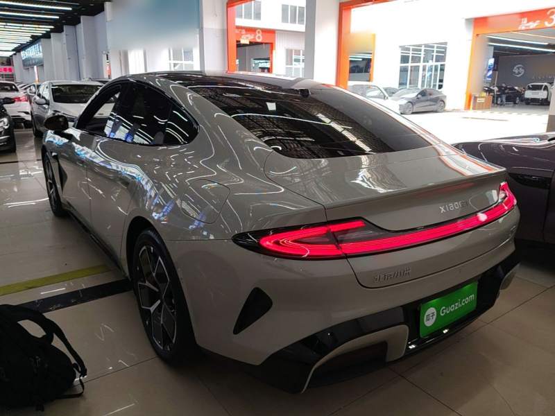 Used Xiaomi Auto SU7 2024 Rear-Drive Long-Range Intelligent Driving Version — 4