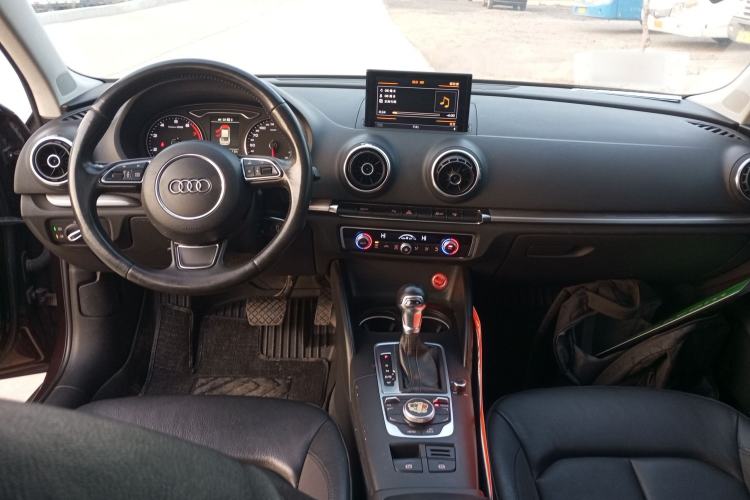 Used Audi A3 2015 Limousine 40 TFSI Automatic Comfort Model
