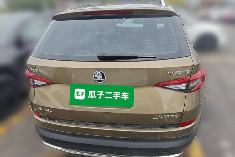 Used Skoda Kodiaq 2017 TSI330 7-Seater Two-Wheel-Drive Luxury Edition Exterior 4