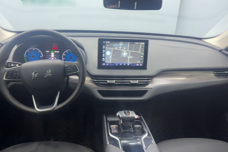 Used Hongqi E-QM5 2022 431 km Charge & Enjoy Edition Interior 5