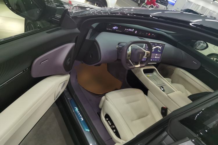 Used Avatr 12 2025 Max Extended-Range Edition
