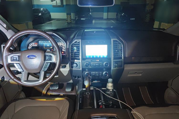 Used Ford F-150 Raptor 2019 3.5T LTD Center Console