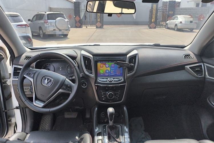 Used CHANGAN CS75 2017 Shangkui Edition 1.5T Automatic Fengxiang Model
