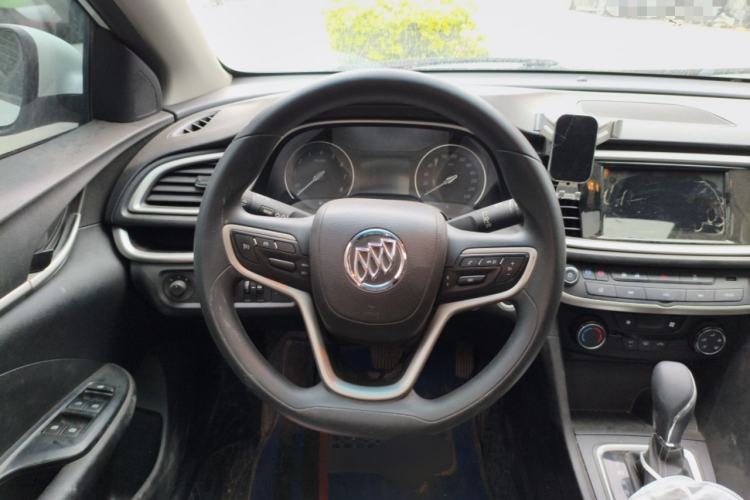 Used Buick GT 2021 Revised Version Flagship 1.5L Automatic Elite Edition Steering Wheel