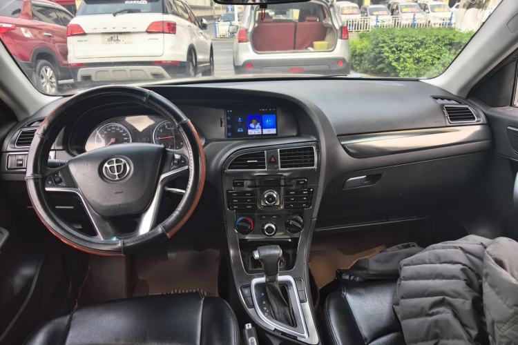 Used Brilliance V5 2012 1.5T Automatic Two-Wheel Drive Sport Version