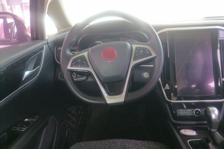 Used BYD Song MAX 2018 1.5T Automatic Smart Connect Elite Model with 6 Seats
