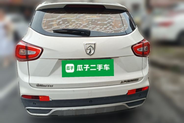 Used Baojun 510 2017 1.5L Manual Fashion Model
