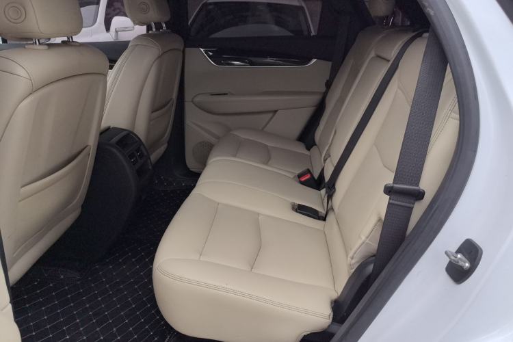 Used Cadillac XT5 2017 Anniversary Edition 28T Four-Wheel Drive Tech Model