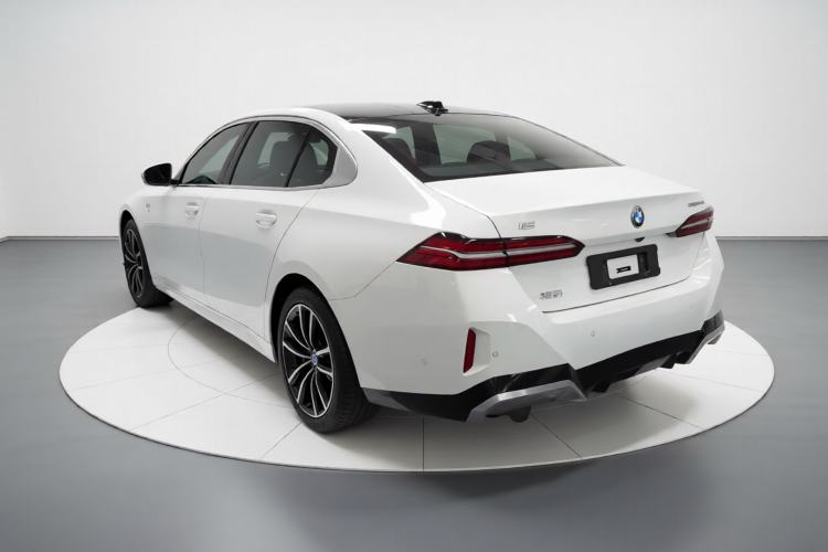 Used BMW i5 2025 eDrive 40L M Sport Package
