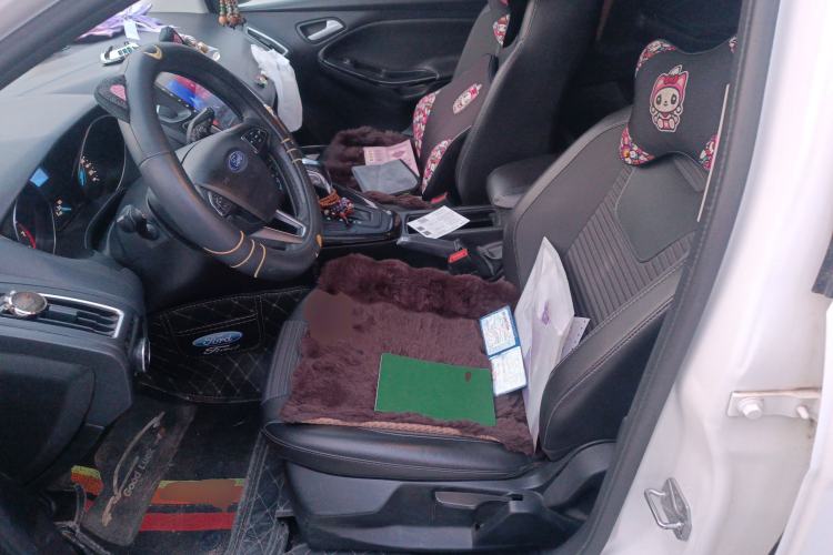 Used Ford Focus 2017 Hatchback 1.6L Automatic Fashion Edition Smart Drive Version
