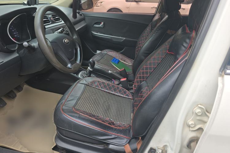 Used Kia K2 2015 Sedan 1.4L MT GLS Left Front Seat