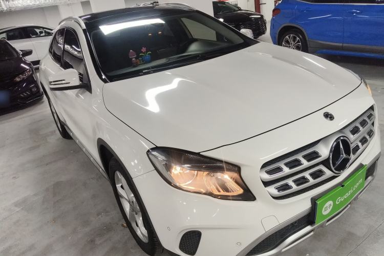 Used Mercedes-Benz GLA 2019 GLA 200 Dynamic Edition Front Right 45 Deg