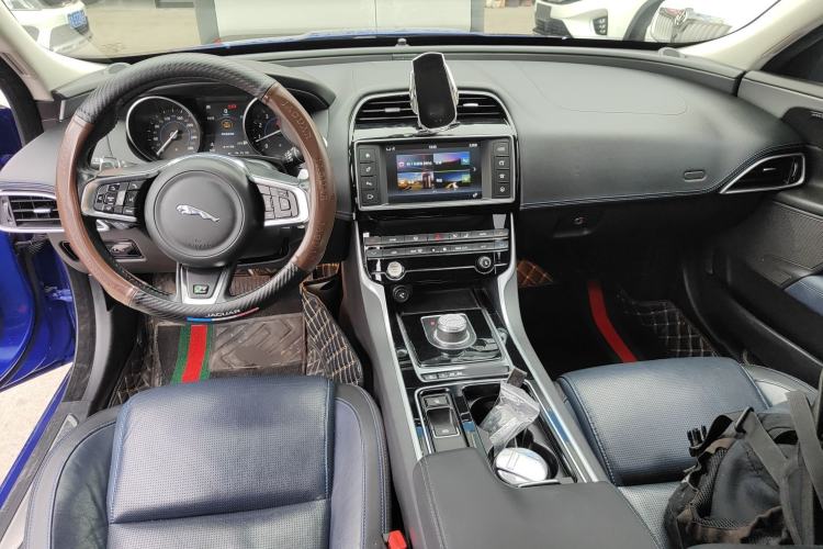 Used Jaguar XE 2018 2.0T 250 PS Two-Wheel-Drive R-Sport Sport Edition