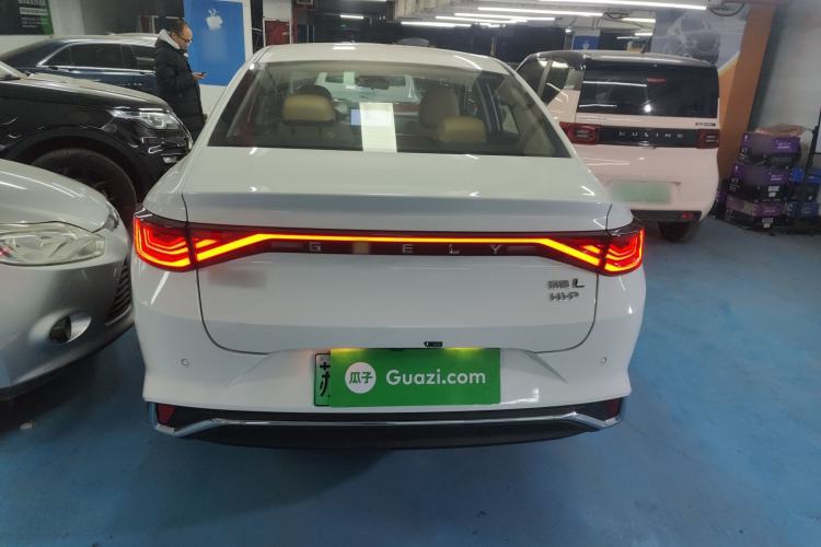 Used Geely Auto Emgrand L HiP 2024 Champion Edition 1.5TD-DHT Pro 100KM Excellence Model