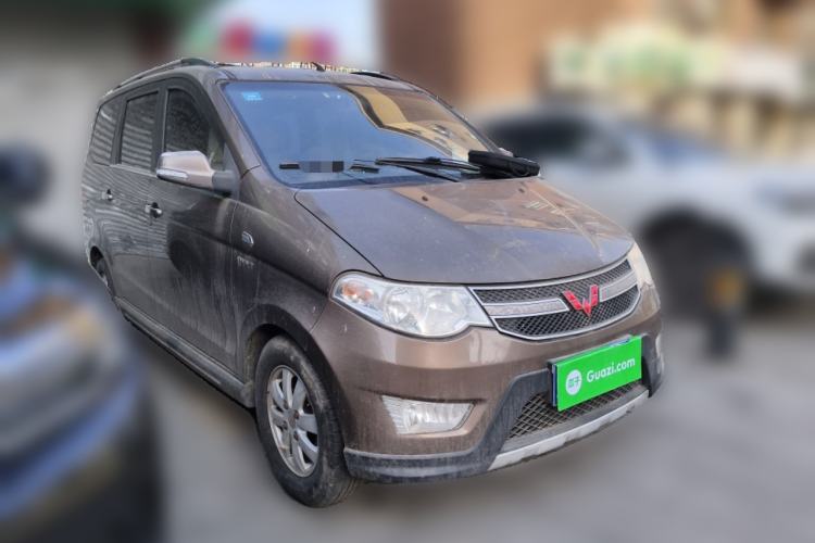 Used Wuling Hongguang 2014 1.5L S Luxury Model

