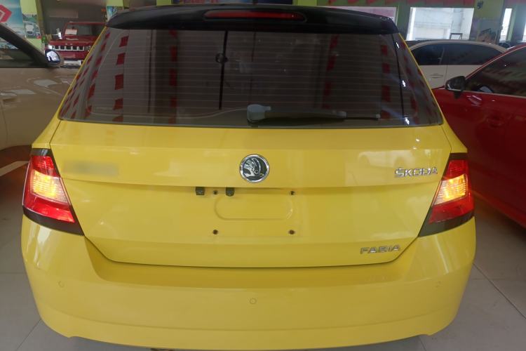 Used Skoda Fabia 2015 1.6L Automatic Sport Edition Rear