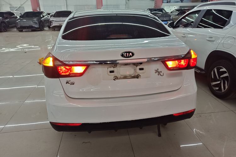 Used Kia K3 2016 1.6L Automatic with Sunroof
