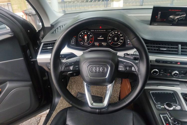 Used Audi Q7 2018 45 TFSI Technology Edition
