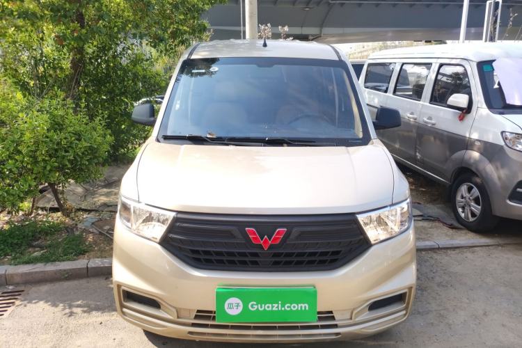 Used Wuling Hongguang V 2022 1.5L Jingqu Edition Electric-Assist LAR Front