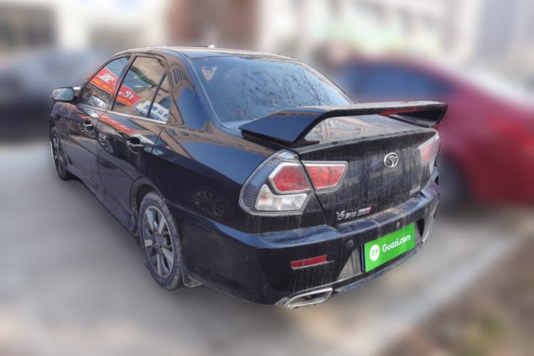 Used Soueast V3 Lingyue 2011 Revised Version 1.5L Manual – Style Edition
