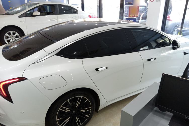 Used NETA S 2022 Extended-Range Version 1160 km Range Rear-Wheel Drive Mid-Grade
