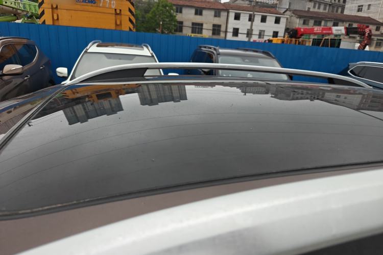 Used Roewe RX5 2016 20T Two-Wheel Drive Automatic Flagship Edition Roof