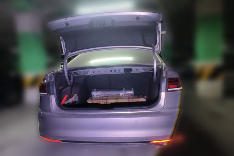 Used Volkswagen Bora 2020 1.5L Automatic Elite Version Trunk