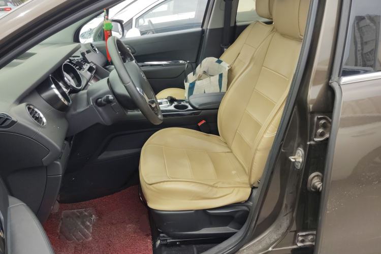 Used Peugeot 3008 2015 2.0L Automatic Classic Edition
