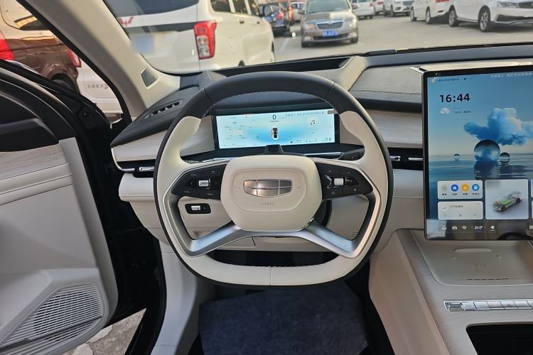 Used Geely Auto Preface 2024 Zhiqing 1.5TD Tiangong Edition
