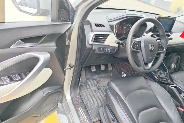Used Baojun 530 2018 1.5T Manual Luxury Version National V