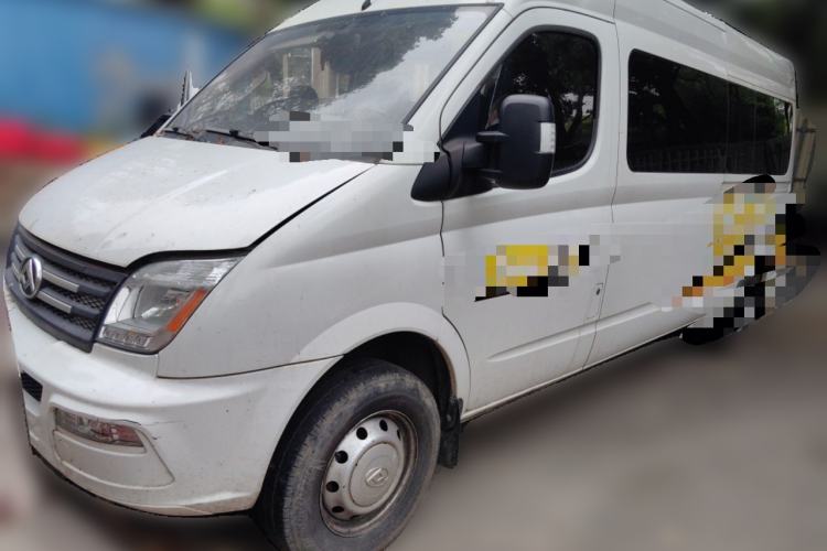 Used SAIC MAXUS Xintu V80 2021 2.0T Manual Classic Aoyuntong Long Wheelbase Mid-Roof 6/7/8/9-Seater