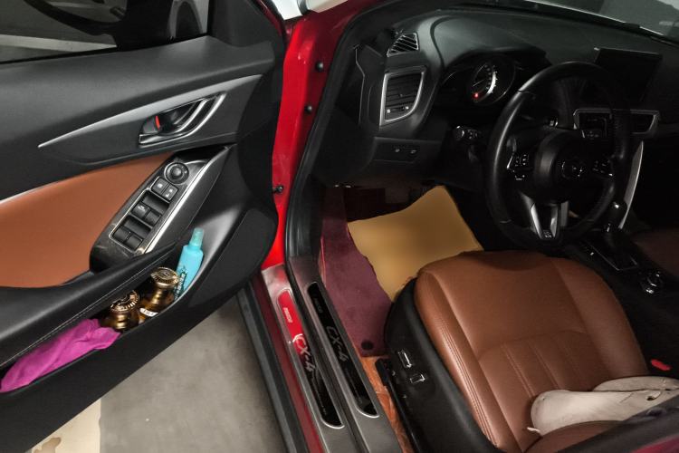 Used Mazda CX-4 2016 2.0L Automatic Two-Wheel Drive Blue Sky Leading Edition