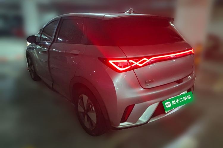 Used BYD Dolphin 2023 420 km Fashion Edition
