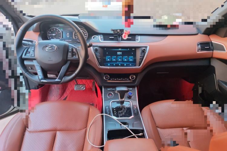 Used Land X7 2018 Geely Xingyue 1.5T Panoramic Supreme Model Center Console