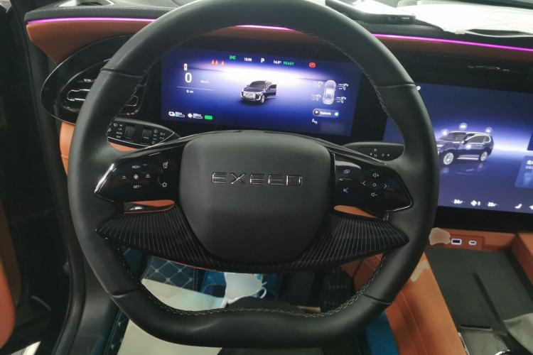 Used EXEED Lanyue C-DM 2025 180 Ultra-Long Range Ultra All-Wheel Drive 6-Seater Steering Wheel
