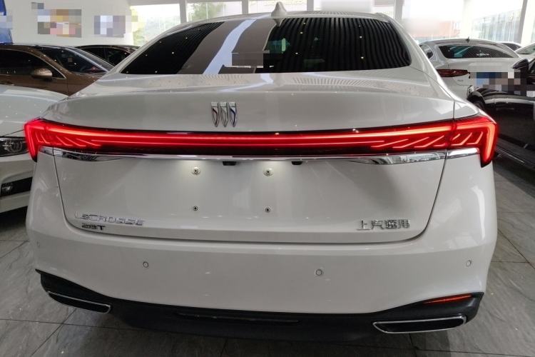 Used Buick LaCrosse 2023 28T Prestige Edition
