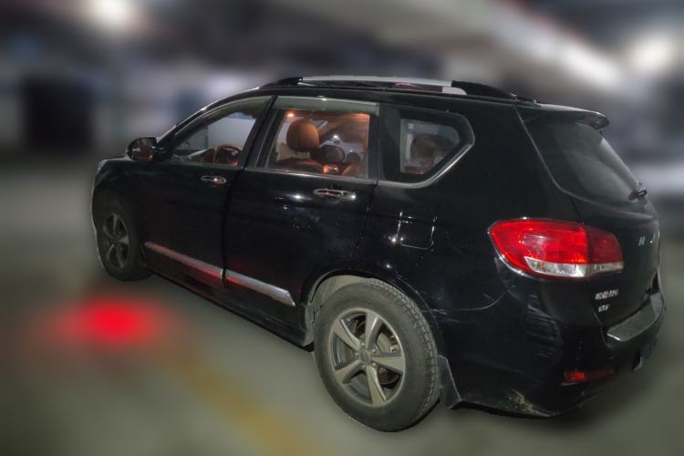 Used Haval H6 2015 Upgraded Model 1.5T Manual Two-Wheel Drive Elite Version