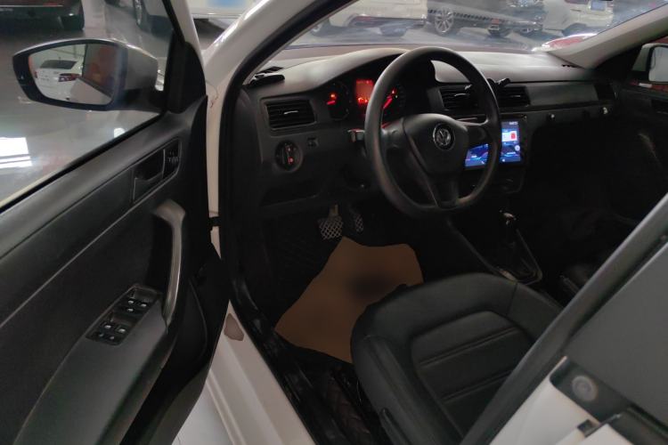 Used Volkswagen Santana 2018 1.5L Automatic Fashion Edition Driver Seat